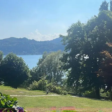 Casa Fronte Con Piscina Ferienhaus