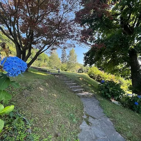Сasa de vacaciones Casa Fronte Con Piscina